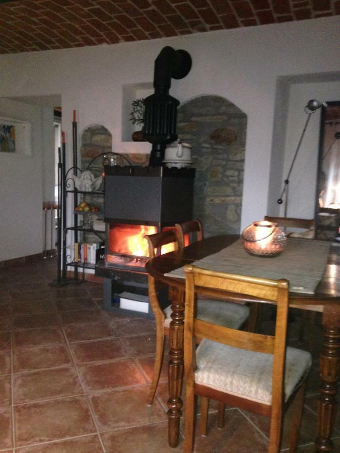 Casa Petra - Casa Tre Stelle - Casa Caneva - Ferien Fuer 6-14 Personen Ponti Dış mekan fotoğraf